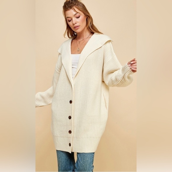 Beautiful… Ivory Long Cardi - Picture 1 of 6